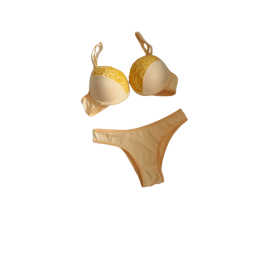 Conjunto Pop Amarelo com Renda